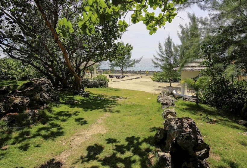 پانسیون Tingalaya's Retreat