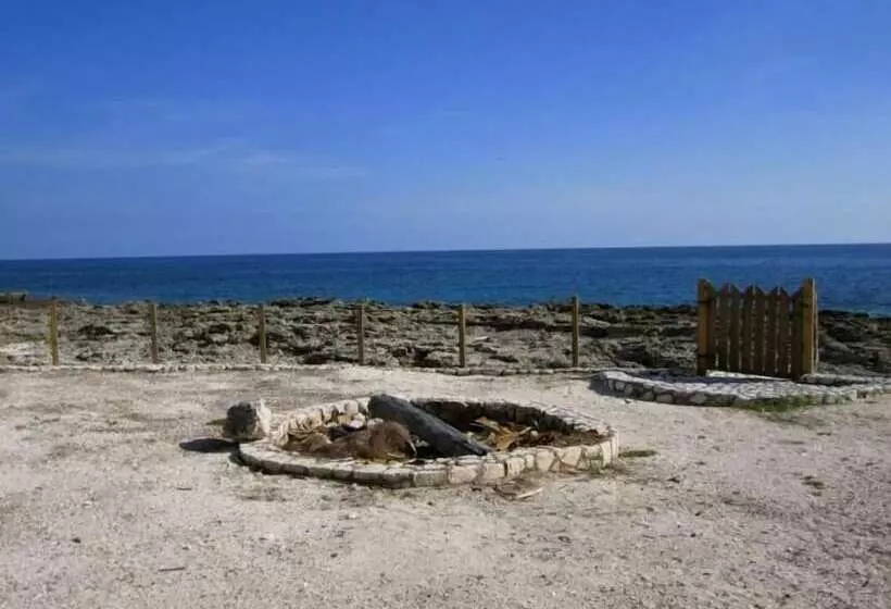 پانسیون Tingalaya's Retreat