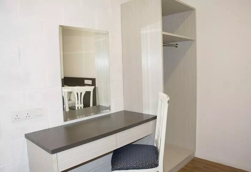 Promenade Service Apartments
