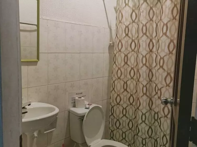 Resort Acacia Sunset Village Inn