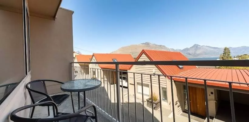 Turner Heights Townhouses