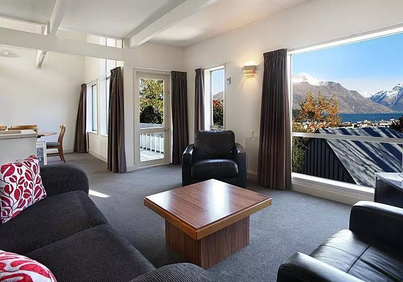 Turner Heights Townhouses