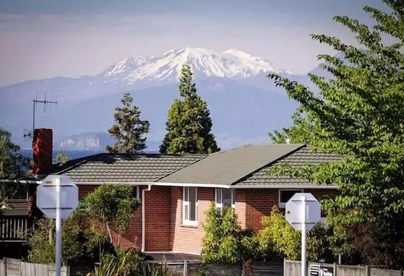 فندق صغير Haka House Taupo