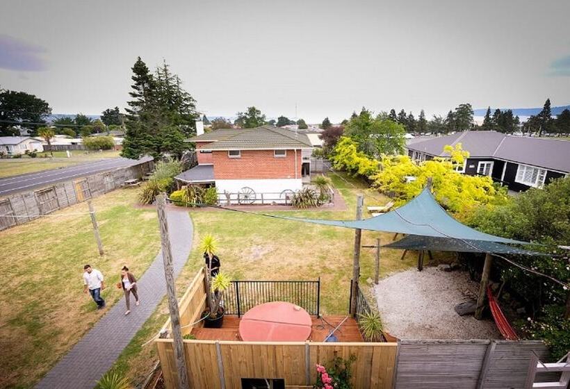호스텔 Haka House Taupo