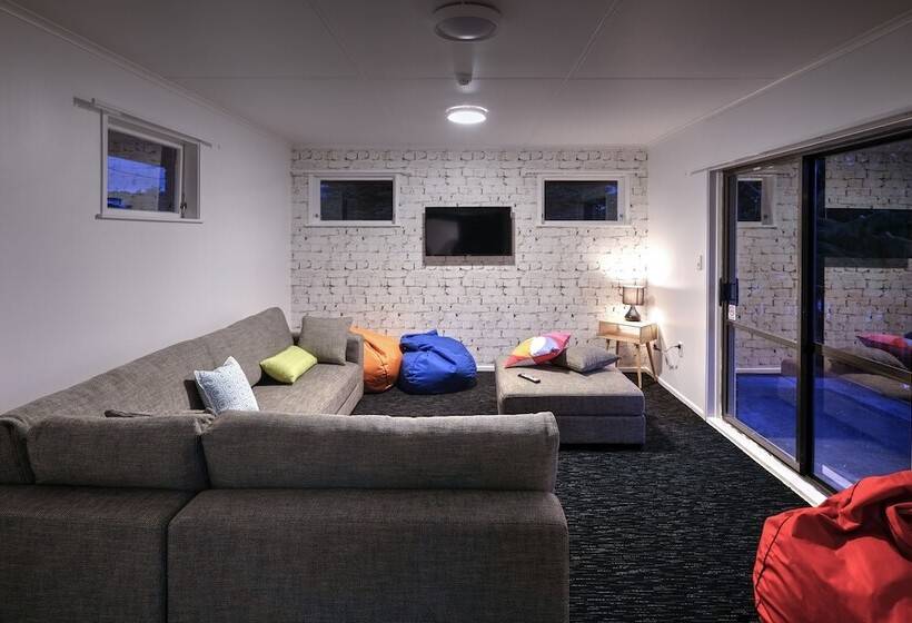 호스텔 Haka House Taupo