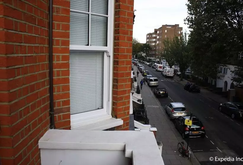 Barons Court Apartments By Viridian Apartments