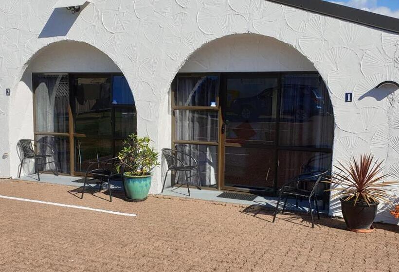 モーテル Barrington House Taupo