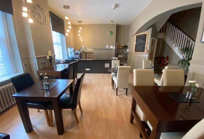 Bed and Breakfast Crescent Garden House