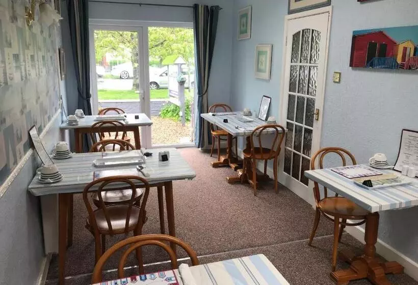 تختخواب و صبحانه The Craigside