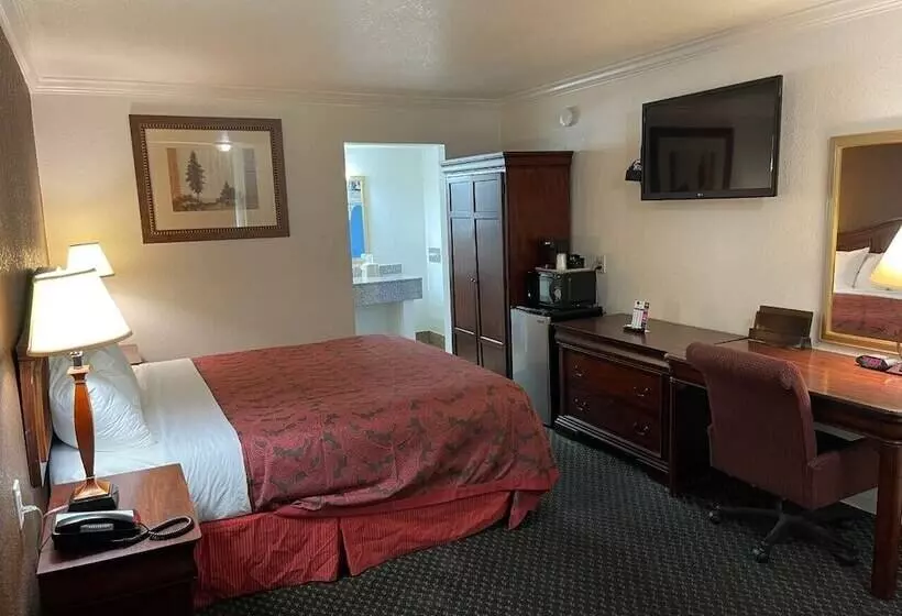 ホテル 1st Interstate Inn