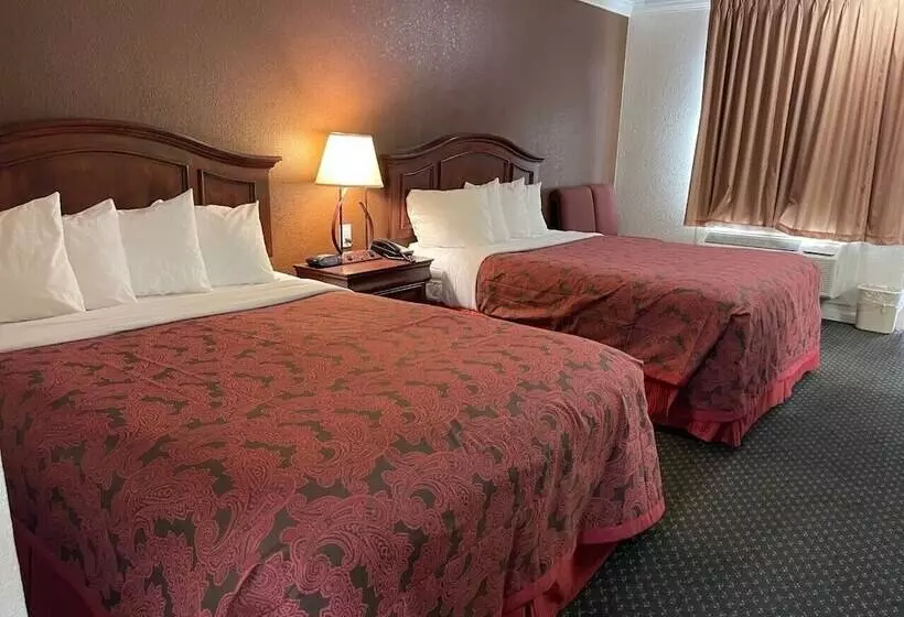 ホテル 1st Interstate Inn