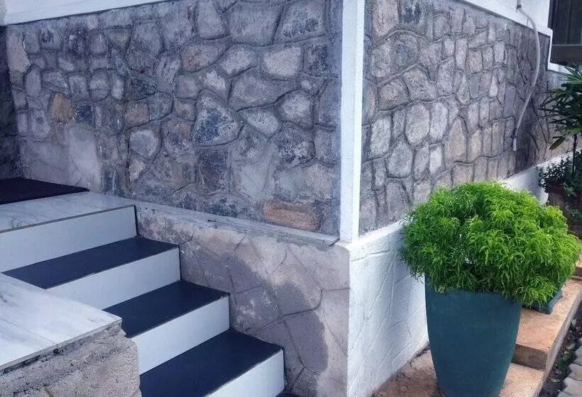 Hotel Kandy Moon Hills