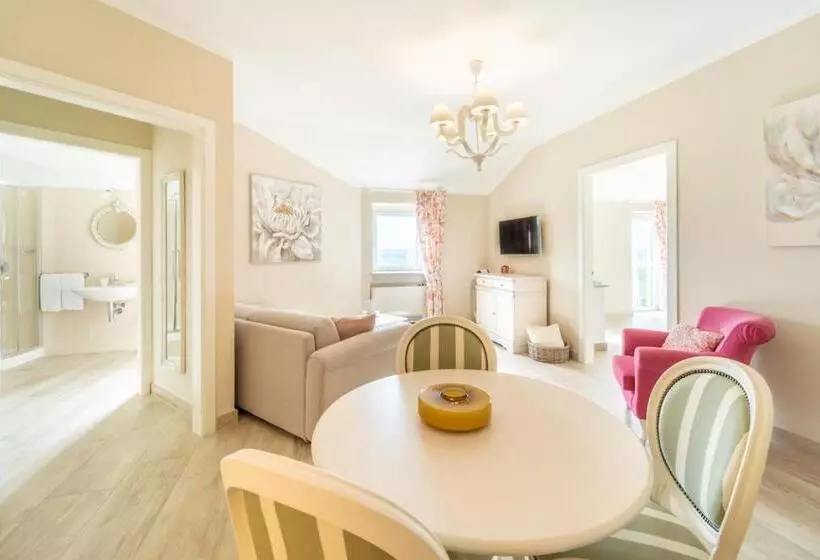 هتل Borgo Vecchio Locanda Di Charme