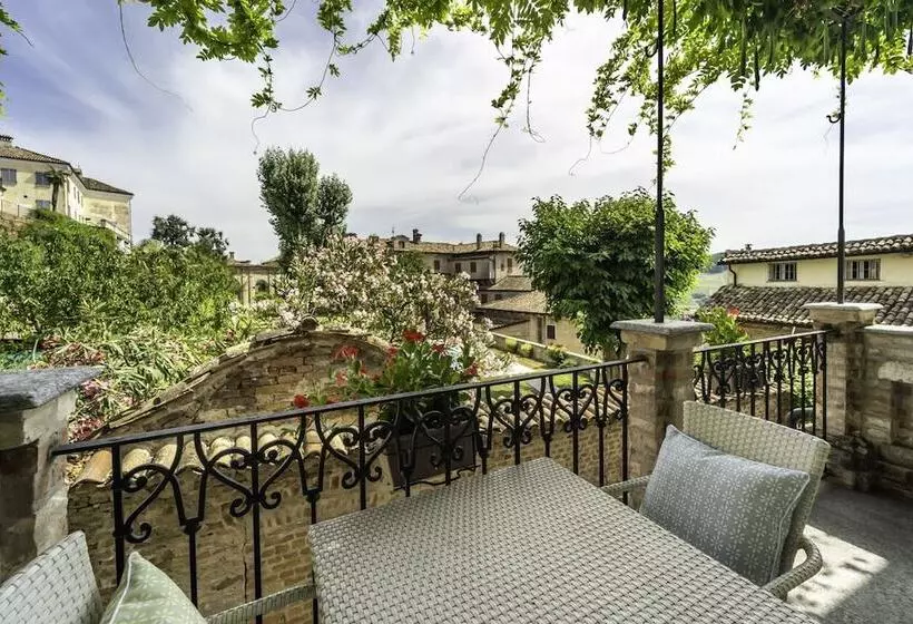 هتل Borgo Vecchio Locanda Di Charme