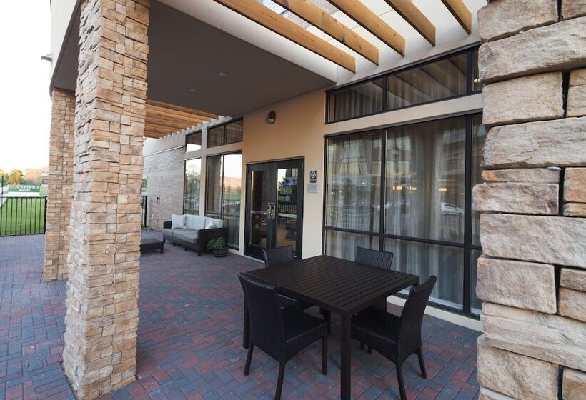 호텔 Courtyard Bay City