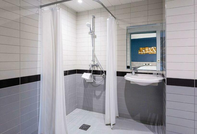 Hotel Ibis Budget Meudon Paris Ouest