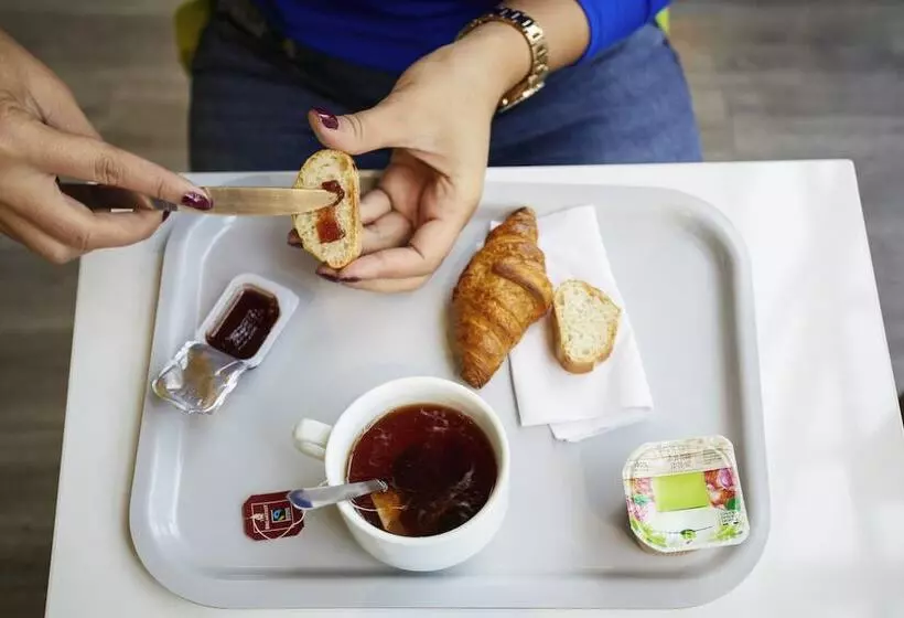 Hotel Ibis Budget Meudon Paris Ouest