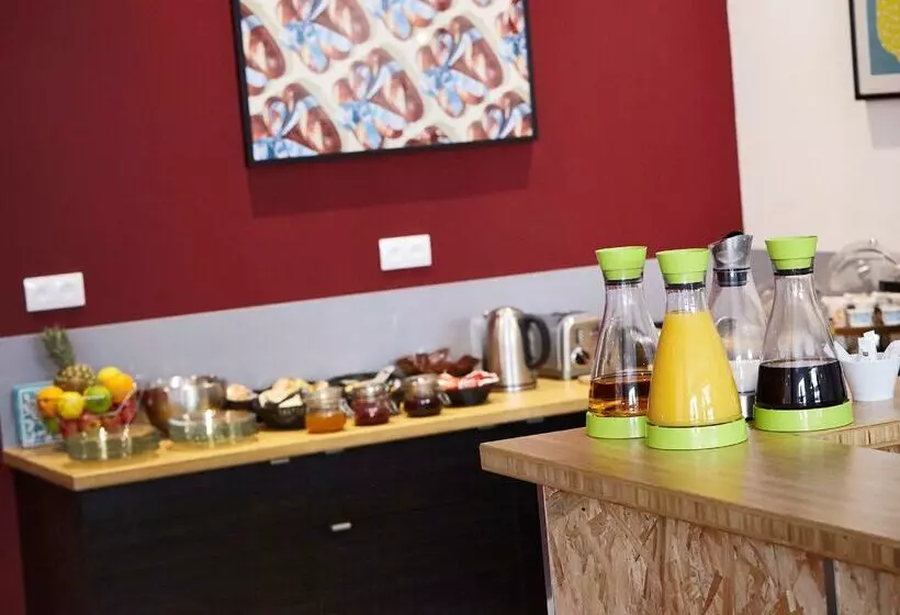 Hotel Kyriad Marseille Blancarde Timone