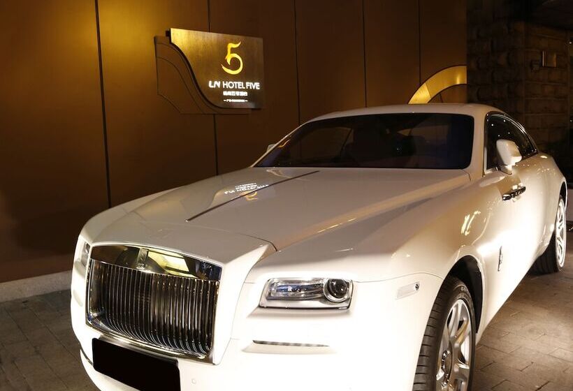 Ln Hotel Five