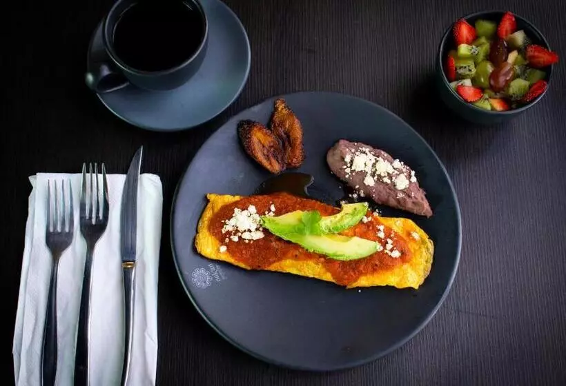 Hotel Nak'an Secreto Maya