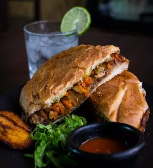 Hotel Nak'an Secreto Maya