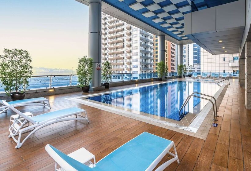 هتل Ramada By Wyndham Dubai Barsha Heights