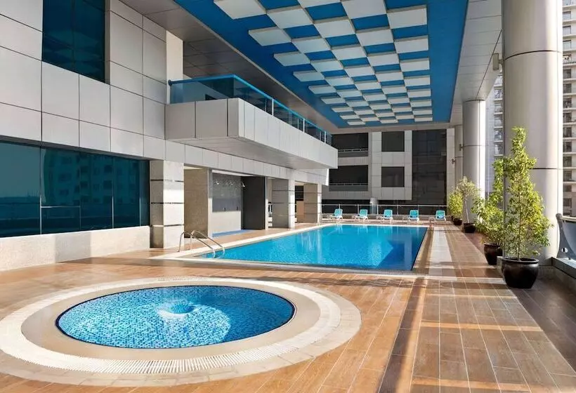 هتل Ramada By Wyndham Dubai Barsha Heights