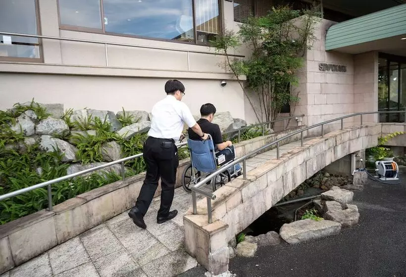 בית מלון כפרי Senpokaku