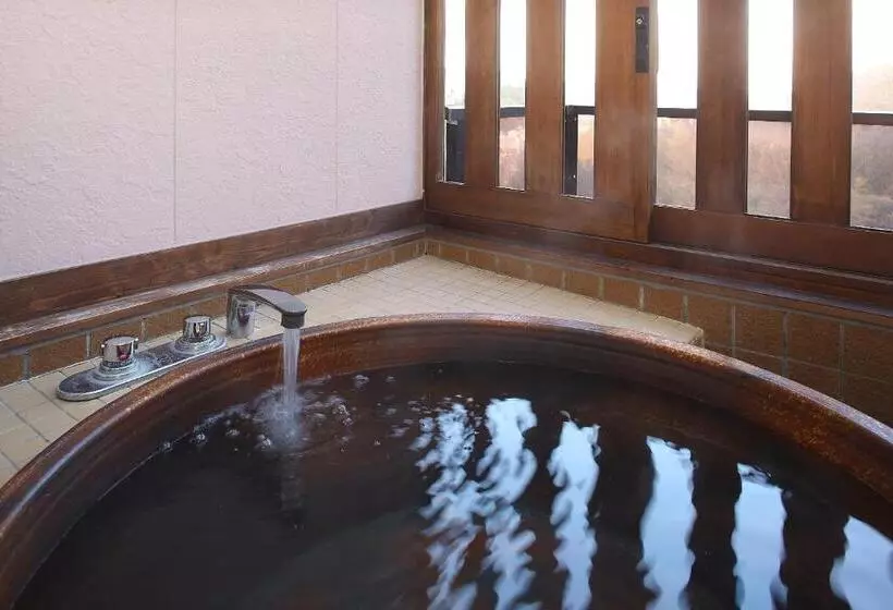 בית מלון כפרי Senpokaku