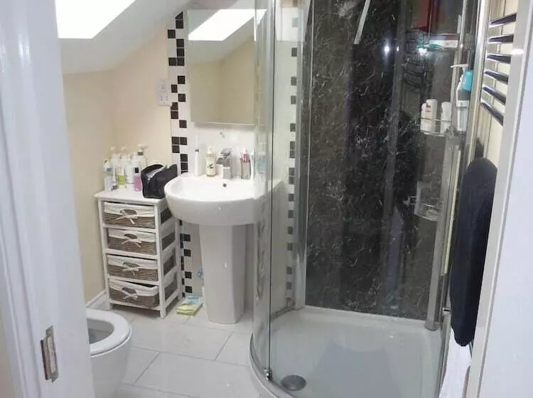 Oatlands Self Catering Cottages