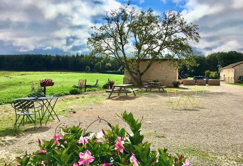 بنسيون Domaine Joseph Lafarge Wine Resort B&b