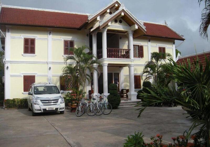 پانسیون Phone Praseuth Guesthouse