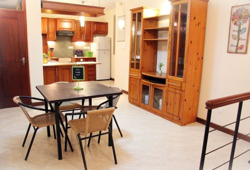 פנסיון Saladura Villa