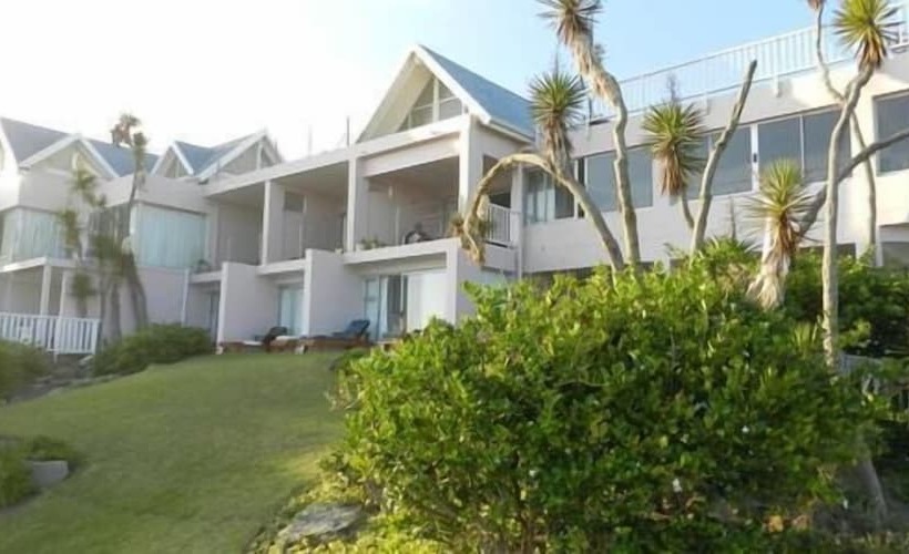 פנסיון The Pink Lodge On The Beach