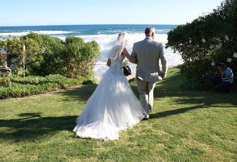 פנסיון The Pink Lodge On The Beach