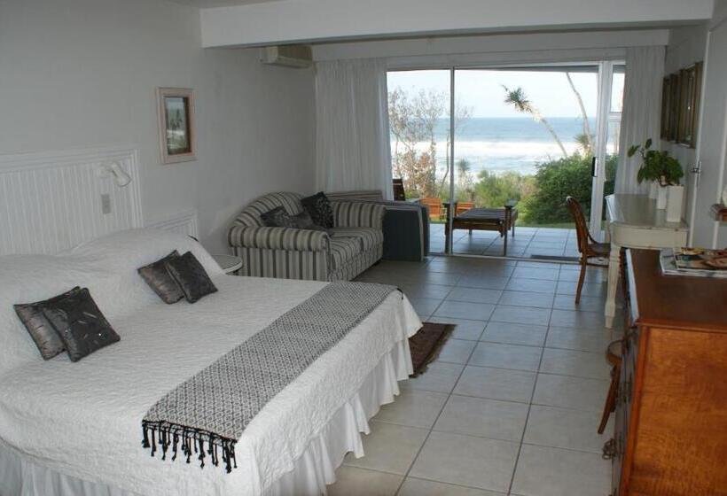 פנסיון The Pink Lodge On The Beach