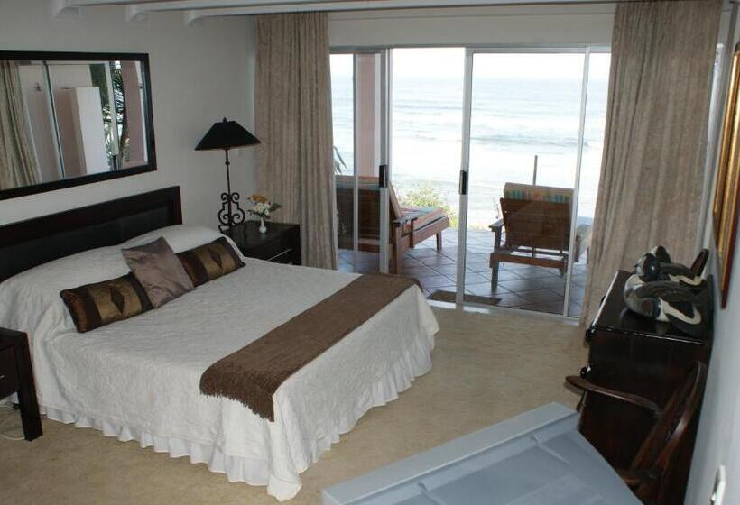 פנסיון The Pink Lodge On The Beach