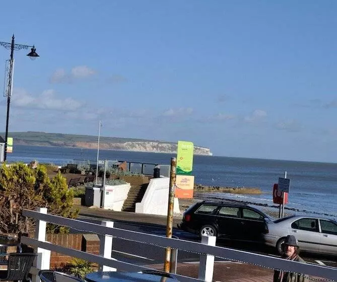 ペンション Waterfront Inn