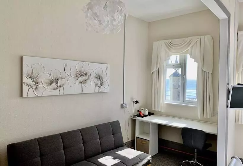 ペンション Waterfront Inn