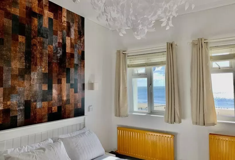 ペンション Waterfront Inn