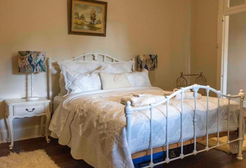 膳宿费 Wooleen Station