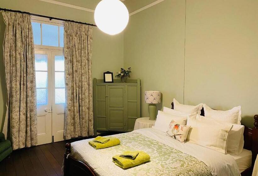 膳宿费 Wooleen Station