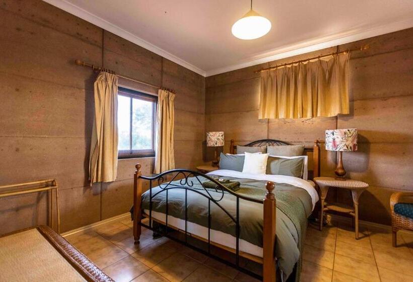 膳宿费 Wooleen Station