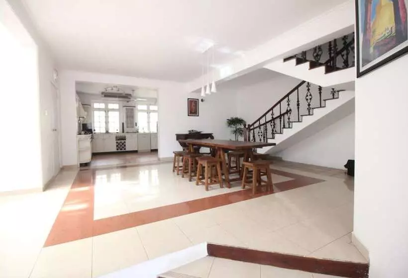 فندق صغير Olu Colombo Villa