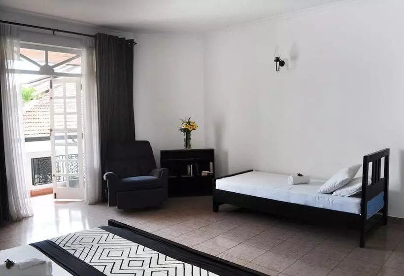 فندق صغير Olu Colombo Villa