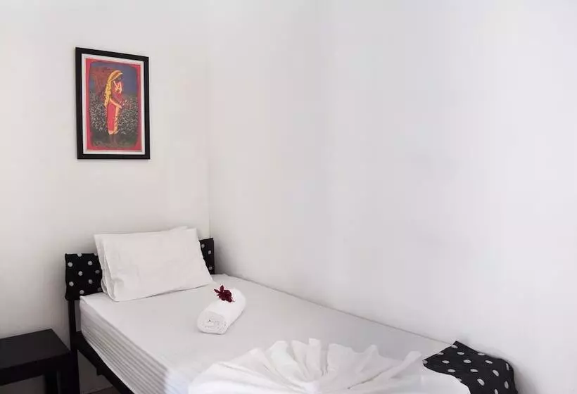 فندق صغير Olu Colombo Villa