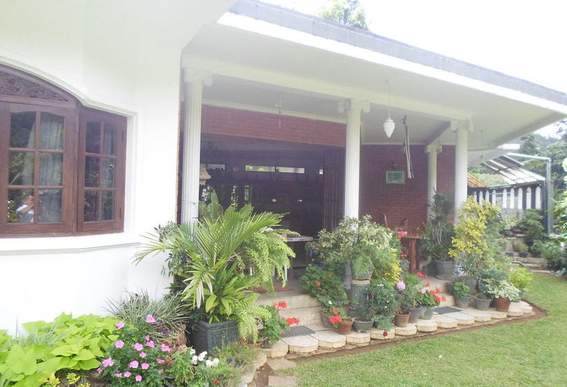 Bed and Breakfast Kandy Greenview Boutique