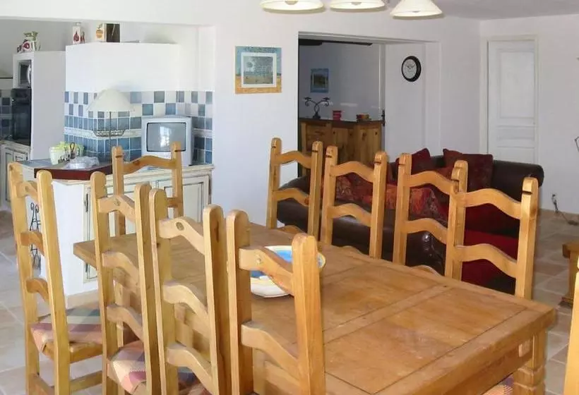 Demeure D'hôtes Et Mas Maurice