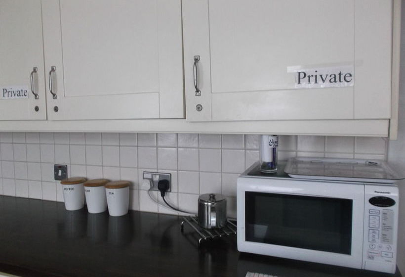 Fairman House Hostel