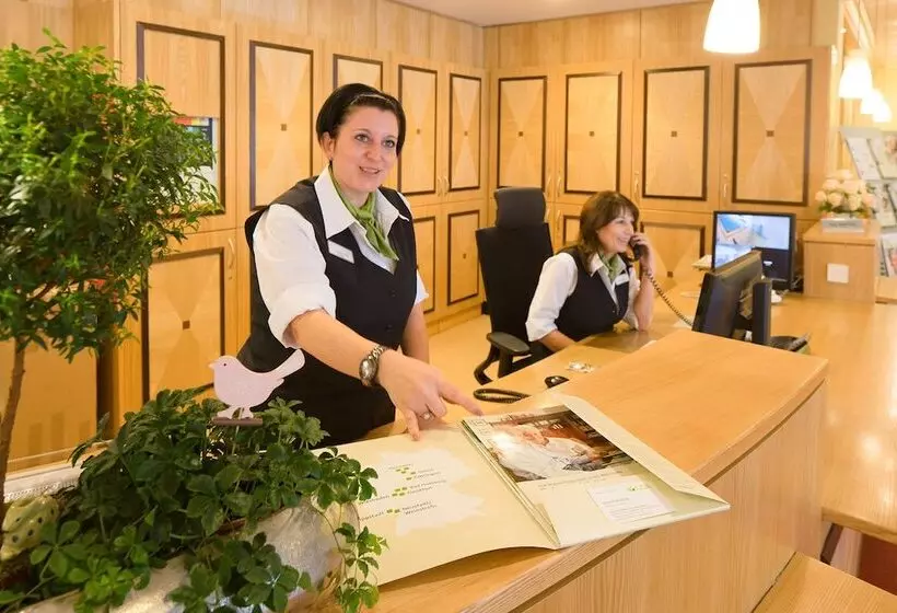 Gda Hotel Neustadt An Der Weinstraße